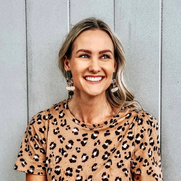 Meet your Posher, Shannon - Picture 1 of 1